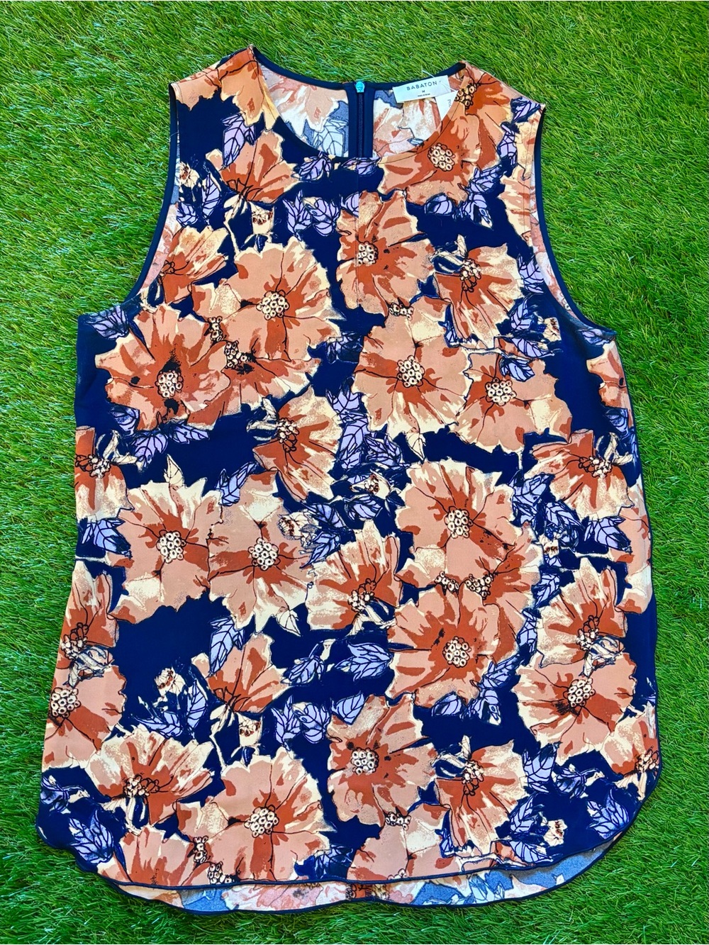 Aritzia Babaton Navy Floral Sleeveless Tank Blouse Medium